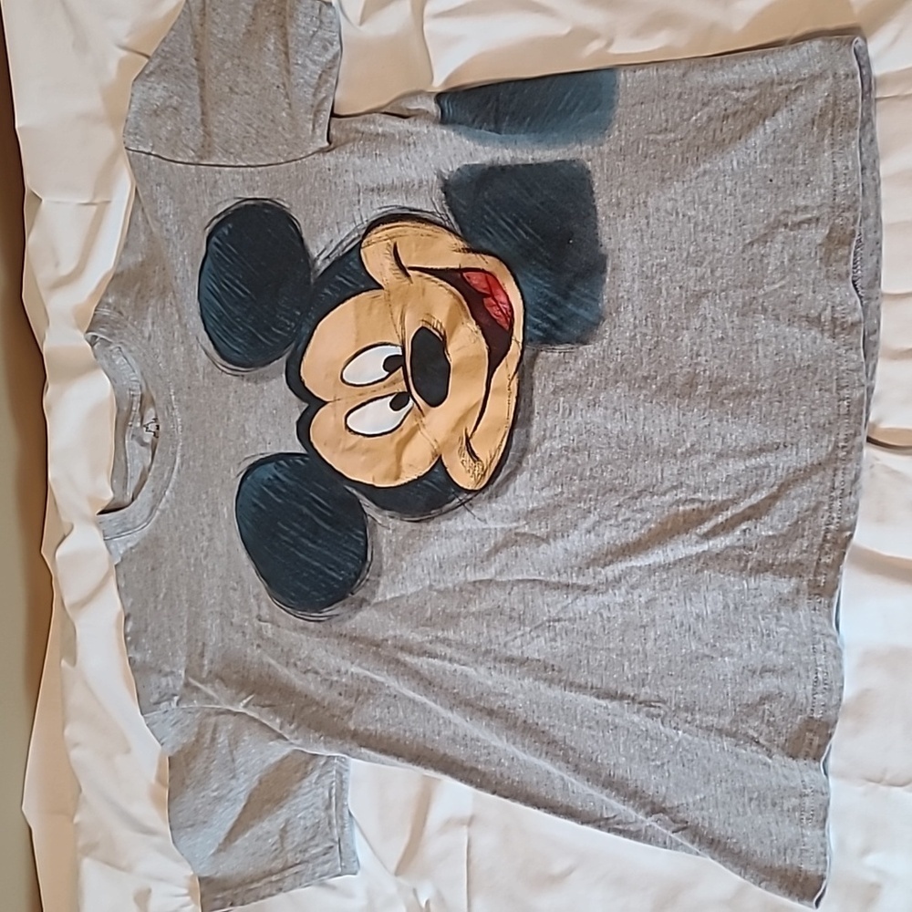 Walt Disney World L Mickie Mouse Face  Front And Back Design Gray T Shirt sz.M